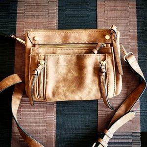 Crossbody by Journeys